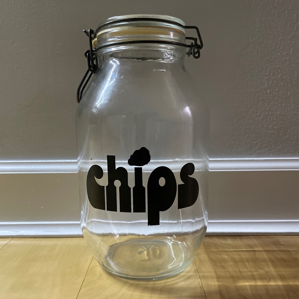 Vintage 3 Liter Chips Typographic Canister Jar Food Kitchen Storage